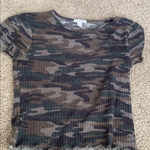 camouflage crop top
